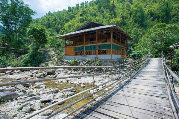 5-best-sapa-homestays-Nam-Cam-Riverside-Lodge